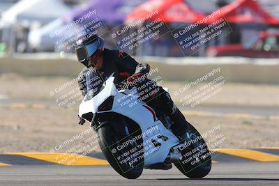 media/Jan-20-2023-Apex Assassins (Fri) [[05880b9d29]]/Trackday 2/Session 2 (Turn 2)/